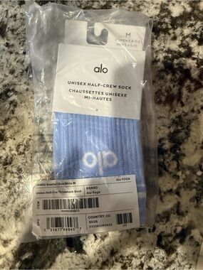 ALO Yoga Seashell Blue & White Unisex Half-Crew Athletic Sock